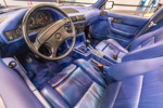 Mint Classics auf der Techno Classica 2019: BMW M5 mit blauer Leder-Innenausstattung.