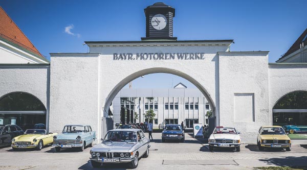 Klassikertreffen 'Wheels u. Weisswürscht' auf dem Gelände der BMW Group Classic.