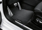 BMW X7, M Performance Fußmatten, M Performance Fußstütze Edelstahl, M Performance Pedalauflagen Edelstahl 