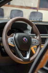 BMW Alpina B7 BiTurbo in Chestnut Bronze metallic, Lenkrad mit Alpina Logo