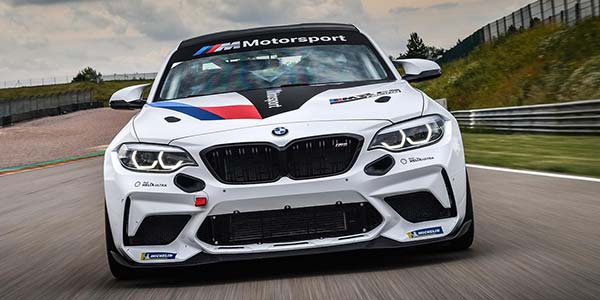 BMW M2 CS Racing.