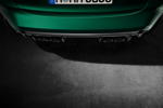 BMW M3 Competition Limousine, schwarzer Heckdiffusor fasst die charakteristischen, jeweils 100 Millimeter groen Endrohrpaare der Abgasanlage ein.