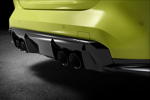 BMW M4 Competition Coup, schwarzer Heckdiffusor fasst die charakteristischen, jeweils 100 Millimeter groen Endrohrpaare der Abgasanlage ein.