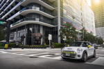 MINI Electric on location in Miami