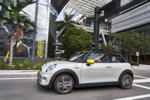 MINI Electric on location in Miami