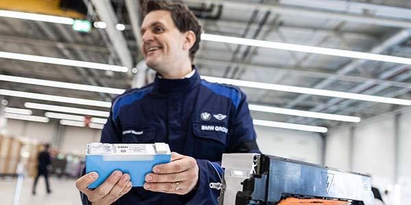 Mitarbeiter der zukünftigen Batteriemodulproduktion im BMW Group Werk Leipzig