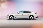 Erster Blick auf den kommenden BMW i4. (Vorserien Modell im Bild)