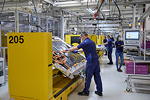 Produktion der Hochvoltbatterien für den BMW iX, BMW Group Werk Dingolfing 