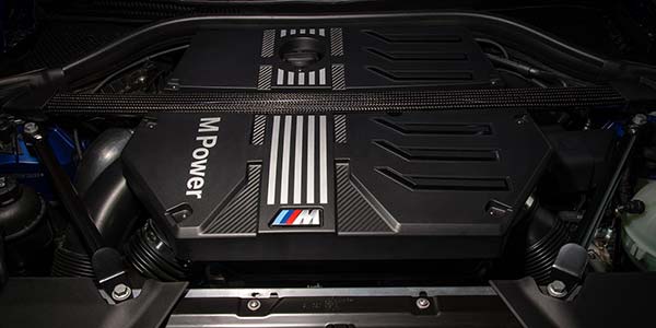 Der neue BMW X3 M Competition, Motor