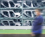BMW Group investiert in nachhaltige Stahlproduktion für die eigenen Presswerke.