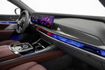 Der neue BMW 760i xDrive, Interieur: neue Interaction Bar und ambiente Beleuchtung