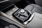 Der neue BMW 760i xDrive: Interieur, neue Mittelkonsole mit Start-/Stopp-Knopf, iDrive und neuem Schalthebel