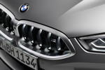 BMW 850i xDrive Cabrio (Facelift 2022, Modell G14 LCI), neue Niere