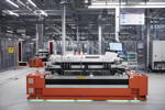 BMW Brilliance Automotive Werk Lydia in Shenyang, China: Hochvoltbatterie in der Montage