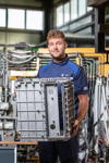 Gehäuseproduktion Brennstoffzellen-Stack im BMW Group Werk Landshut
