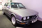 BMW Museum, Sonderausstellung 50 Jahre BMW M: BMW M5, 6-Zylinder Reihemotor, 286 PS, vmax: 245 km/h