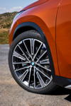 Der neue BMW X1 xDrive23i auf 20 Zoll BMW Individual Felgen Styling 869i.