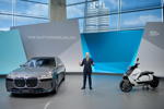 102. ordentliche Hauptversammlung der BMW AG am 11.05.2022 in Muenchen, Dr. Nicolas Peter, Mitglied des Vorstands der BMW AG