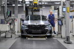 Produktion der BMW 5er Reihe im BMW Group Werk Dingolfing - Montage.
