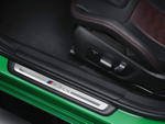 BMW M3 CS, Einstiegsleiste