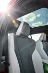 Der erste BMW iX2 xDrive3, Sitze vorne