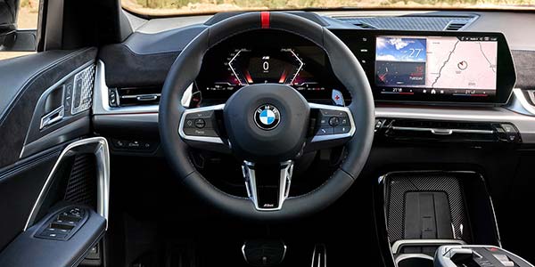 Der neue BMW iX2 M35i xDrive, Cockpit
