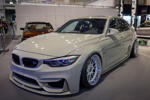 BMW M3 Competition (F80), lackiert in orig. BMW 'Individual'-Lackierung im Farbton 'Fashion-Grey'