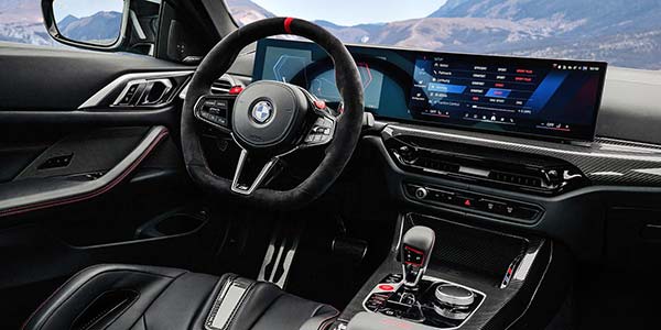 BMW M4 CS, Cockpit mit BMW Curved Display
