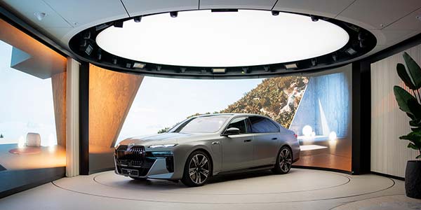 Exklusives Abholerlebnis in der BMW Welt