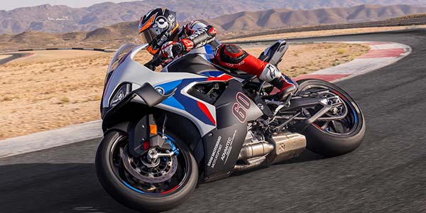Die neue BMW M 1000 RR.
