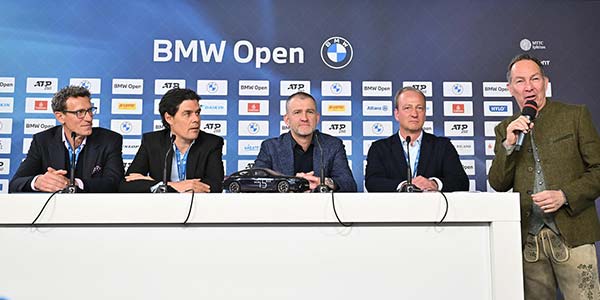 Patrik K&uuml;hnen (Turnierdirektor BMW Open), Dr. Fabian Tross (Vorstand MTTC Iphitos), Christian Ach (Leiter BMW Deutschland), Christian Okon, (Veranstalter BMW Open), Ralf Exel.