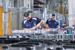 Produktion von Hochvoltbatterien der Gen6 bei der BMW Group.