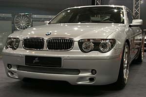 von Breyton veredelter BMW 7er auf der Motorshow Essen 2003