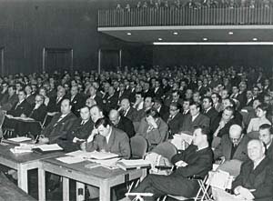 1959: BMW Hauptversammlung - Die Weichen werden neu gestellt
