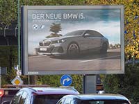 Deutschland-Premiere für dynamisches Außenwerbeformat auf Basis von Live-Verkehrsdaten.