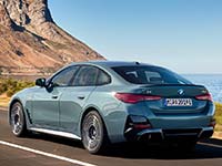 Der neue BMW i4 und das neue BMW 4er Gran Coup. Facelift 2024. Fahrwerkstechnik und Fahrerassistenzsysteme.