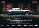 7-forum.com Kalender 2025, Oktober Blatt:BMW 740i (E38), Baujahr 09/1999, Farbe: BMW Individual Silverstone Metallic, mit Airforce Airride Fahrwerk, von 7-forum.com Mitglied 'CarlPinkert', Aufnahmeort: Alte Simson Werke in Suhl (Thüringen)