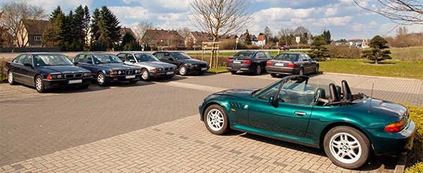 BMW 7er-Reihe und der BMW Z3 von Ralf ('MetalOpa') beim Rhein-Ruhr-Stammtisch in Castrop-Rauxel im April, dem Ostersonntag 2015.
