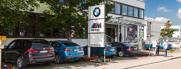 BMW M GmbH in Garching bei München in der Daimlerstraße