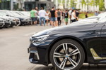 7-forum.com Jahrestreffen 2017, vorne: BMW 730Ld (G12) auf 20 Zoll M Leichtmetallrädern Doppelspeiche 648 M Bicolor