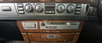 BMW 750i (E65 LCI), Japan-Import, Rechtslenker, von Olaf ('loewe40'), Mittelkonsole mit untypischen Kassetten- statt CD-Player