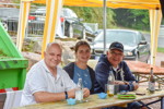 Grill-Stammtisch im Juli 2018: Alexander ('NiLuLe') mit Frau Dani und Karl-Heinz ('Fuat')