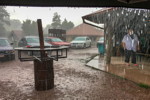 Grill-Stammtisch im Juli 2018: kurz nach Einsetzen des Sturms kam der große Regen