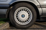 Rhein-Ruhr-Stammtisch im Oktober 2018, BMW 730i (V8, E32) von Eberhard ('ebbi'), Radv