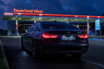 Auf der Anreise zum 100. Schwaben-Stammtisch: BMW 730Ld (G12) von Christian ('Christian') an der Raststätte 'Sauerland West' bei Lüdenscheid.