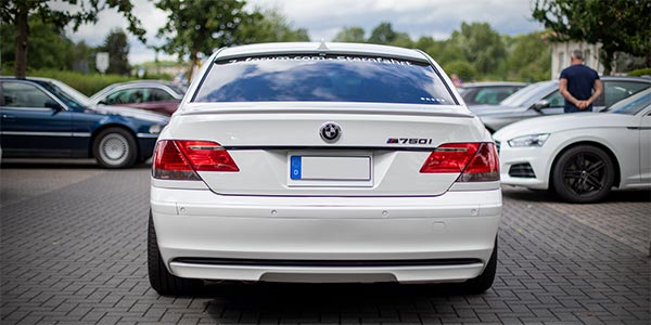Rhein-Ruhr-Stammtisch im Juli 2020: BMW 750i (E65 LCI, Rechtslenker) von Olaf ('loewe40')