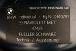 Rhein-Ruhr-Stammtisch im April 2026: BMW 728i (E38) von Oliver ("Olli-Knolli"), nachgerüstetes Individual Schild im Motorraum