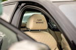 Rhein-Ruhr-Stammtisch im Mai 2026: BMW M760Li (FG12) von Gunnar ('Steve7466'), Kopfst&uuml;tze '25 Jahre BMW Individual'